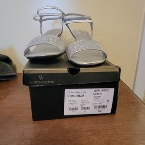 Silver sandal style dress shoes